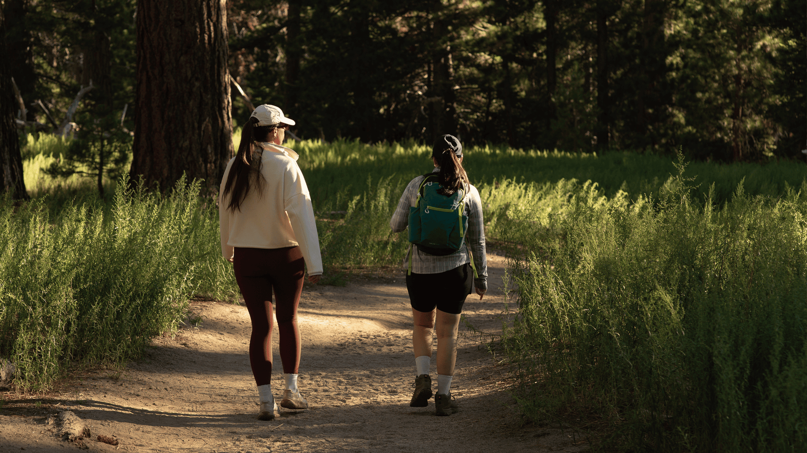 walking the trails at the palm springs trams area