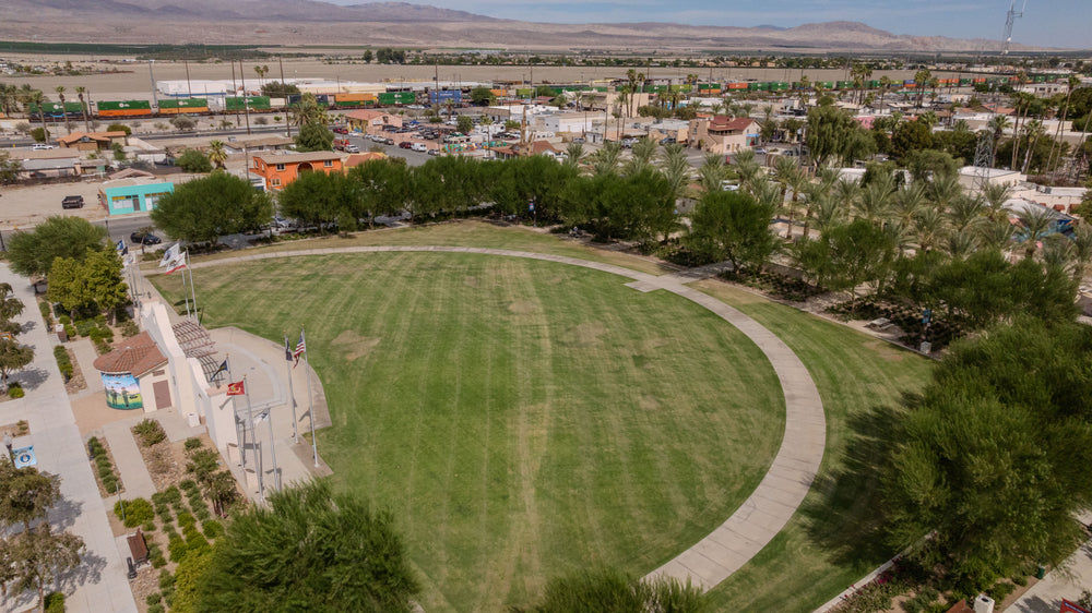 Historic City Hall & Veterans Memorial Park