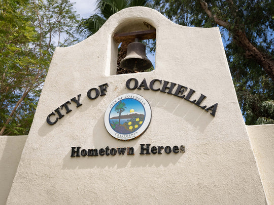 Historic City Hall & Veterans Memorial Park